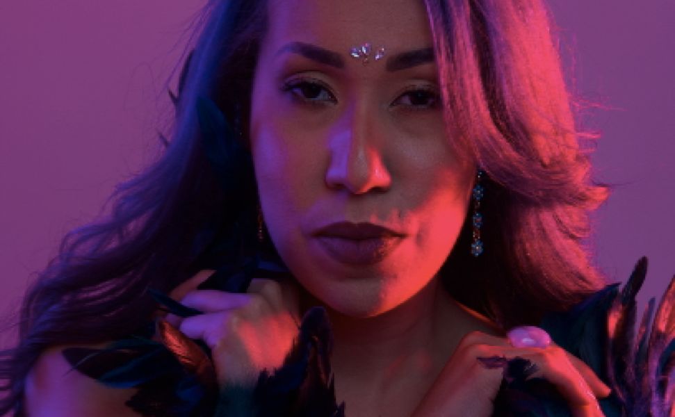 Tina Halma Unveils Sonic Journey of Personal Healing With Single Gaslight